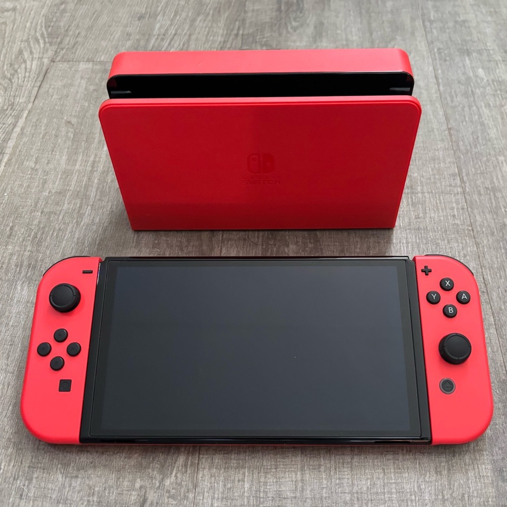 Nintendo Switch - OLED Model - Mario Red Edition